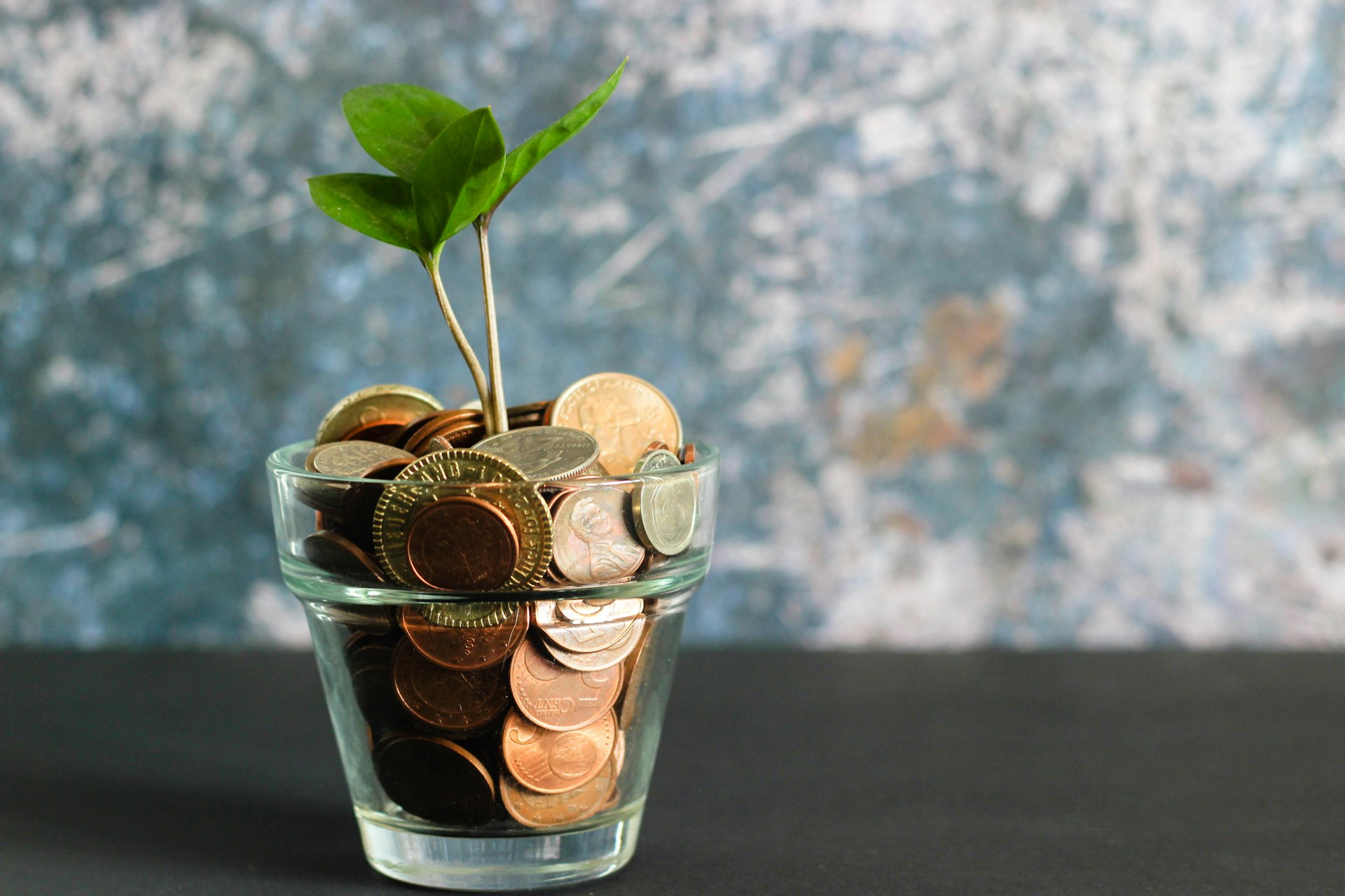 Secure Your Financial Future with HedgingBank.org